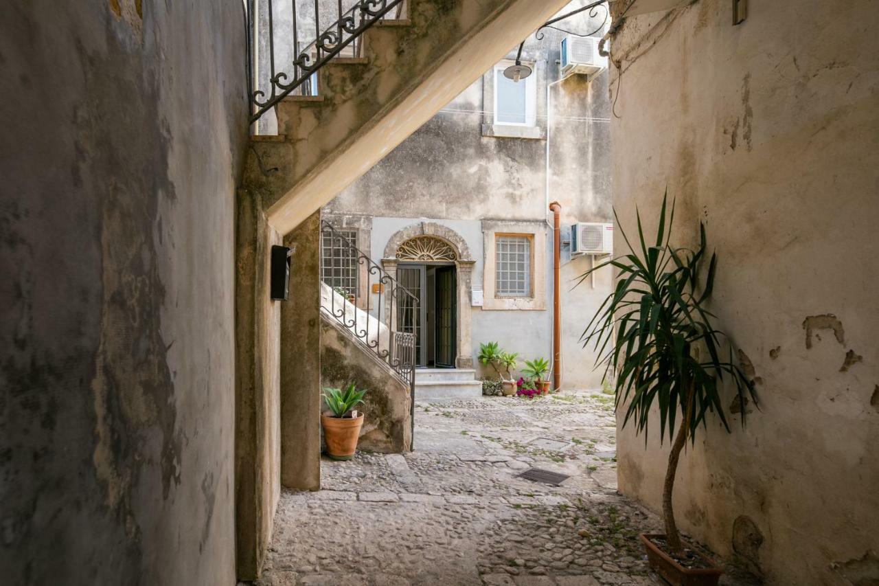 Casa Stefania Apartment Noto Exterior photo